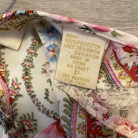 Vintage Victorias Secret Gold Label Rose Floral And Paisley Print Chemise Slip - Picture 4 of 6